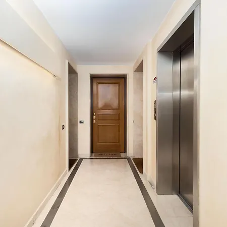 Citylife Prime Studio - In Front Of The Shopping District With Big Terrace And Gym *