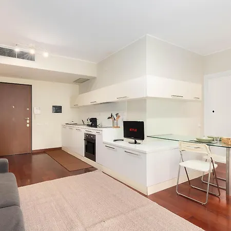 Citylife Prime Studio - In Front Of The Shopping District With Big Terrace And Gym