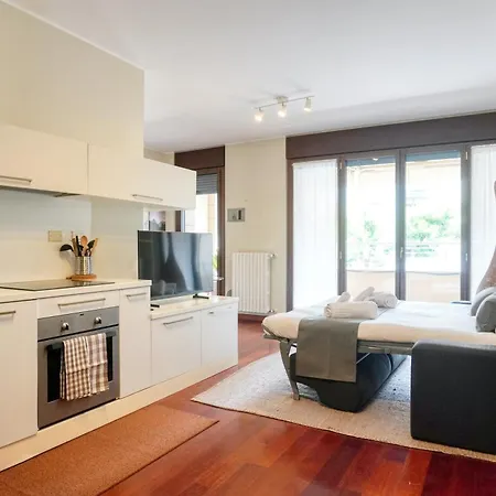 Citylife Prime Studio - In Front Of The Shopping District With Big Terrace And Gym *