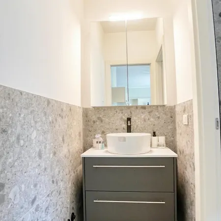 Citylife Prime Studio - In Front Of The Shopping District With Big Terrace And Gym Apartman