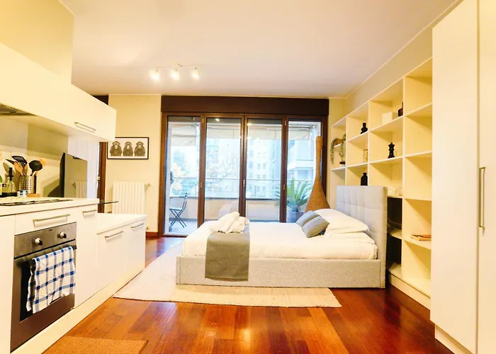 아파트 Citylife Prime - In Front Of The Shopping District With Big Terrace And Gym